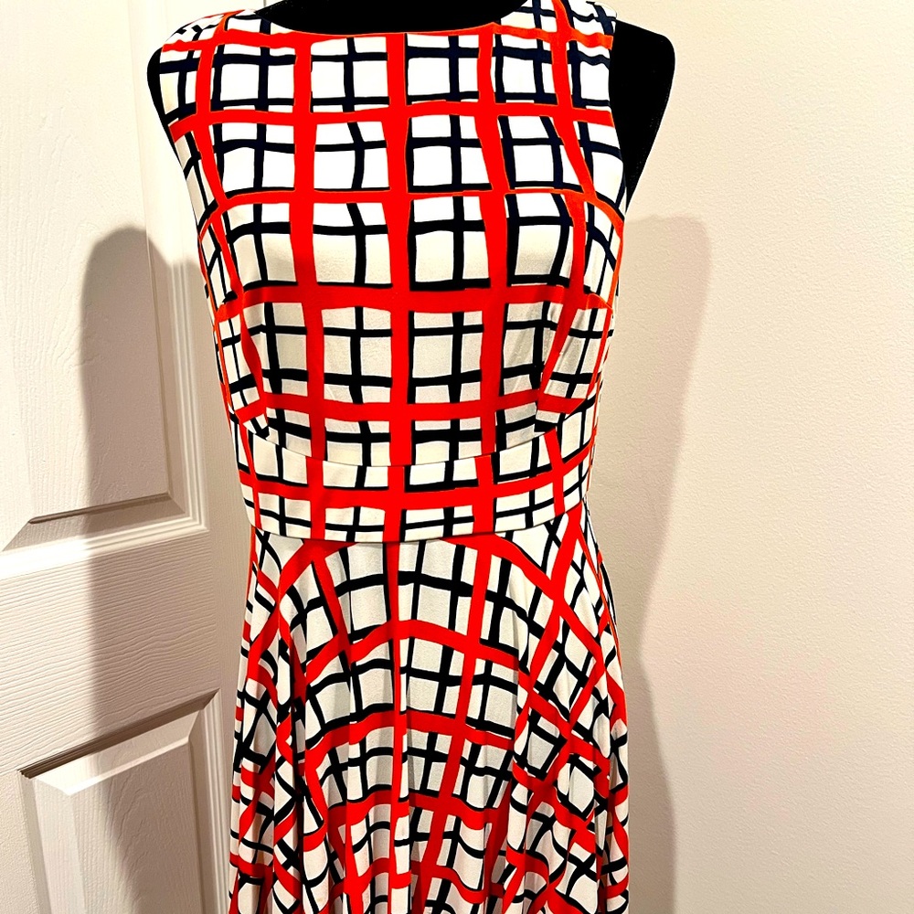 Women’s dresses